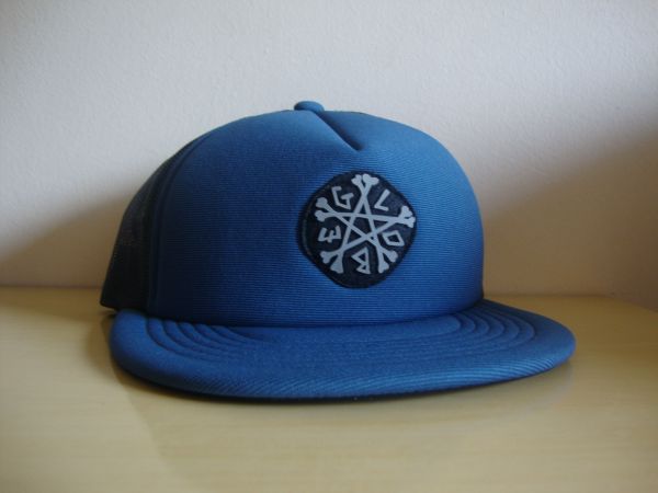 Snapback de tela Globr